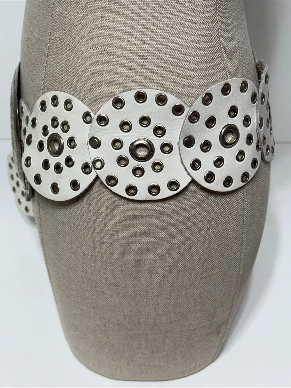 Vintage Leather White Studded Circle Link Waist Belt with Large Concho Buckle